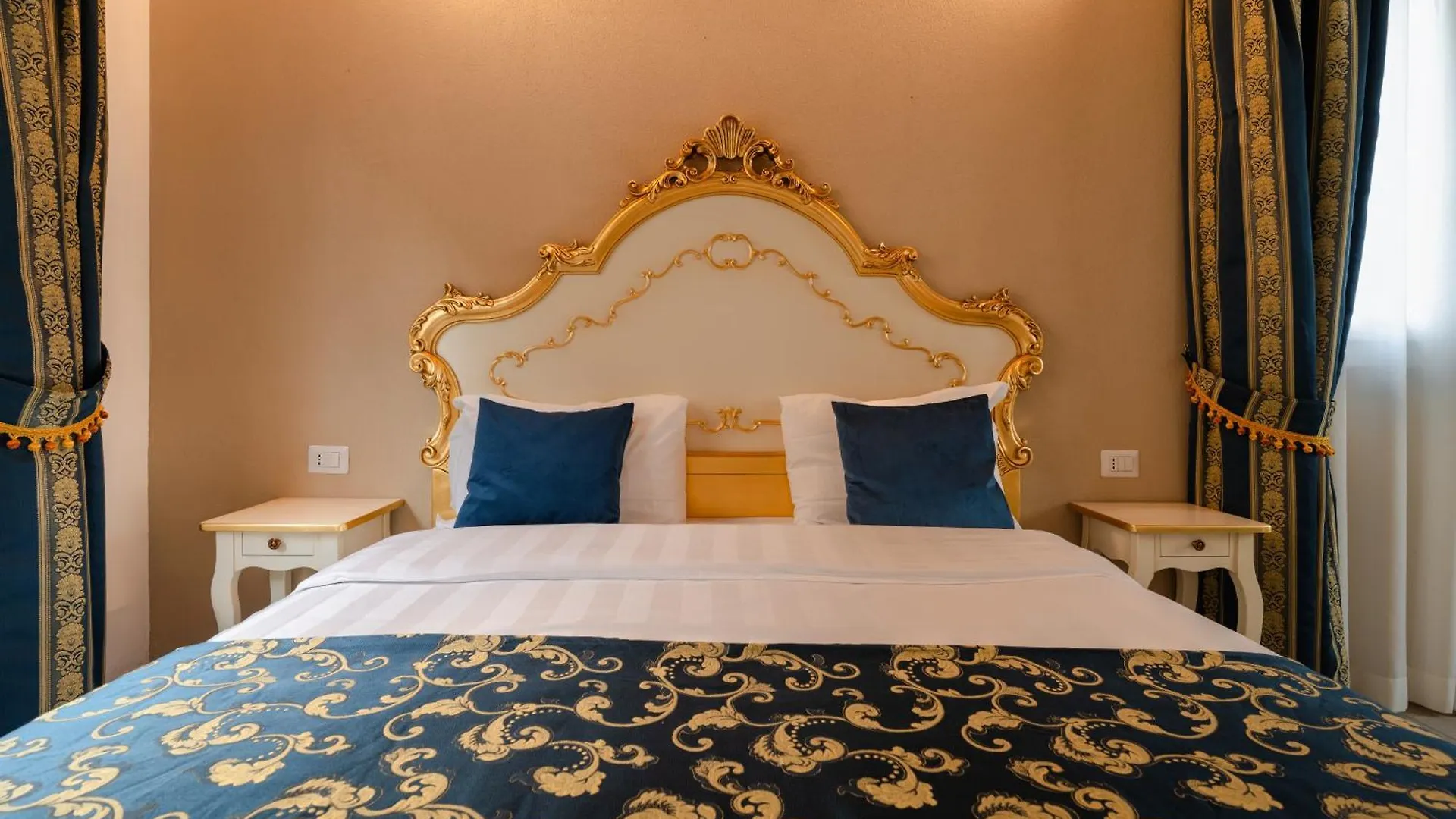 Flove' Rooms Venecia Italia